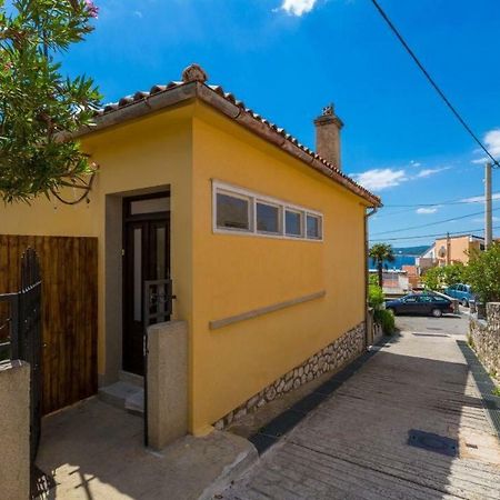 Apartment Dvorska Crikvenica Bagian luar foto